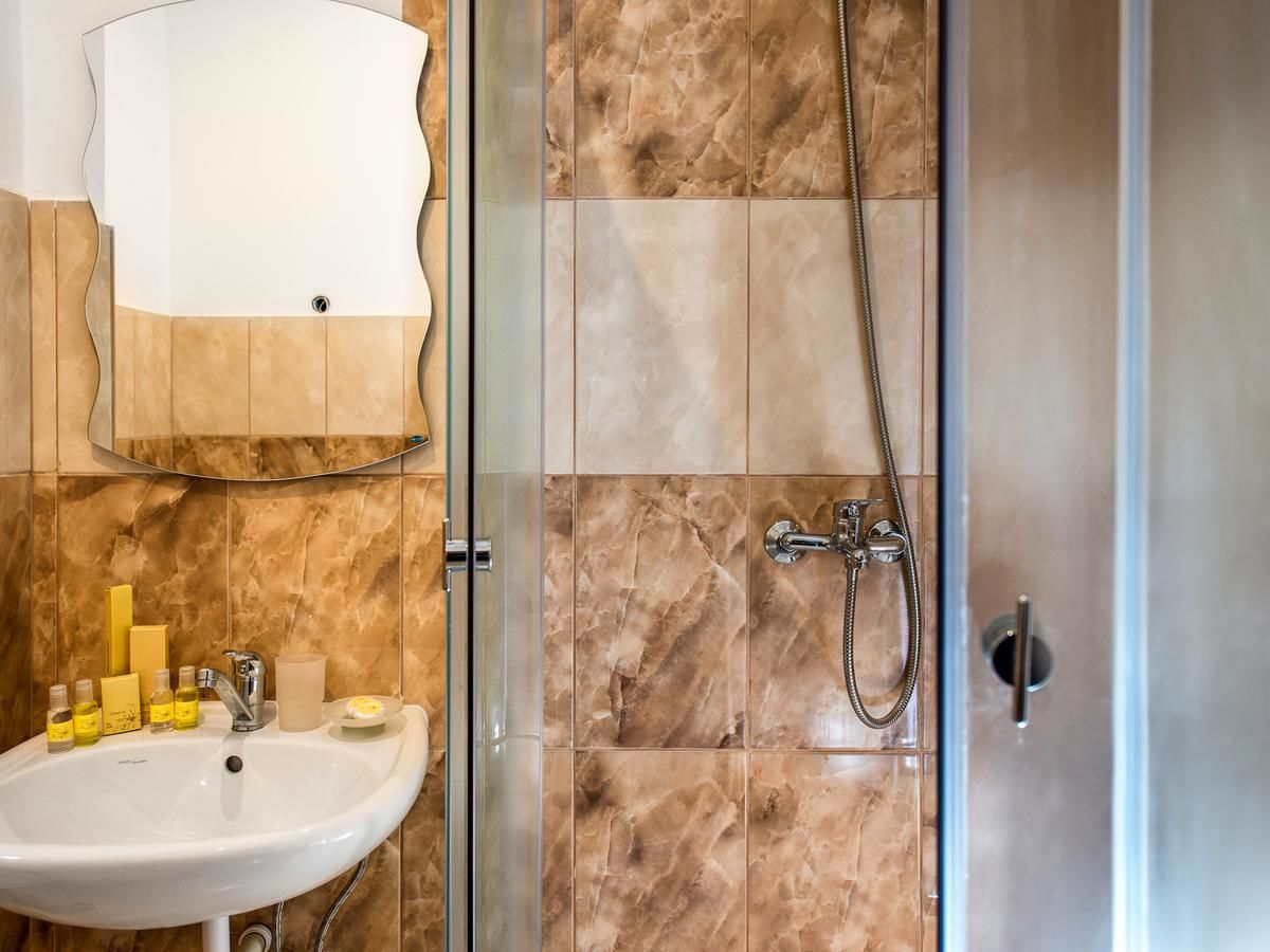 Отель Lviv Central Jam Hotel Львов