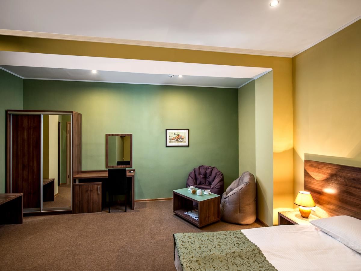 Отель Lviv Central Jam Hotel Львов